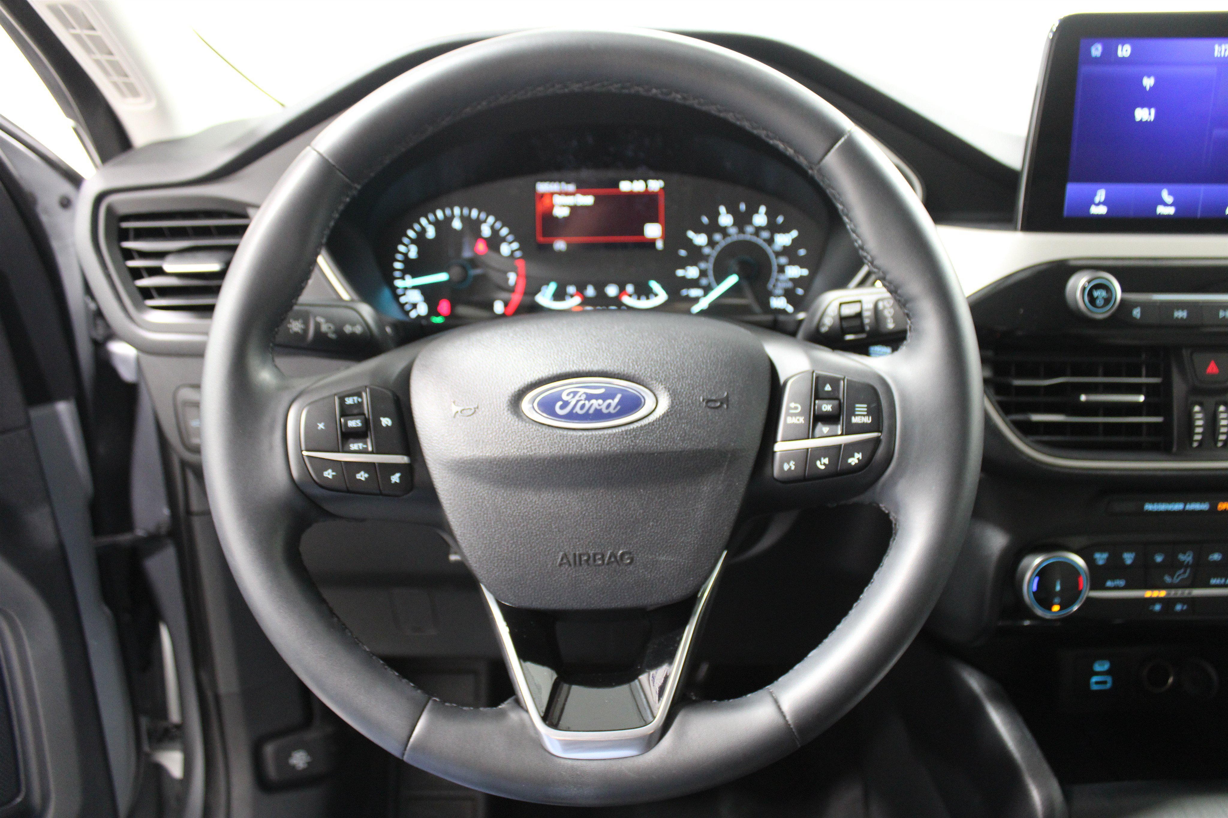 Used 2022 Ford Escape SE w/ Convenience Package AWD/4WD image 9