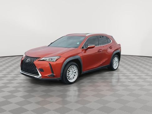 Used 2019 Lexus UX 200 200 Base w/ Accessory Package 2 image 4
