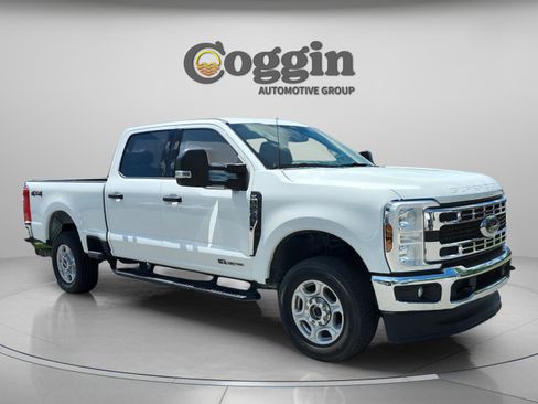 Used 2026 Ford F250 XLT AWD/4WD image 7