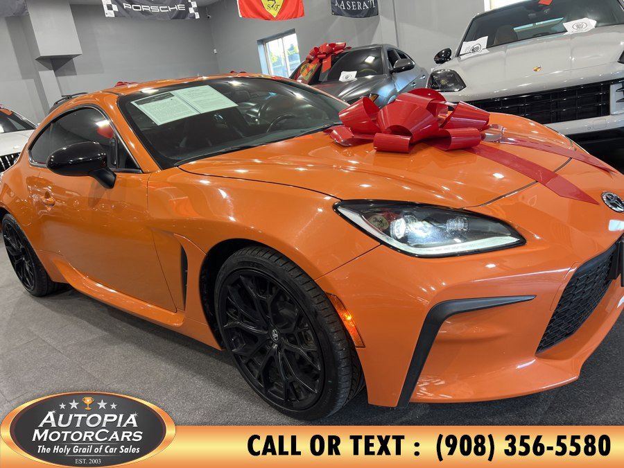 Used 2023 Toyota GR86 10th Anniversary SE RWD image 33