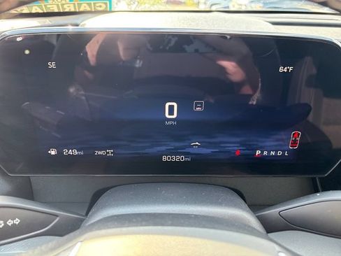 Used 2024 Chevrolet Traverse LT AWD/4WD image 13