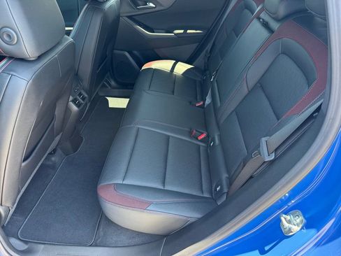 Used 2026 Chevrolet Equinox RS w/ Convenience Package III FWD image 11
