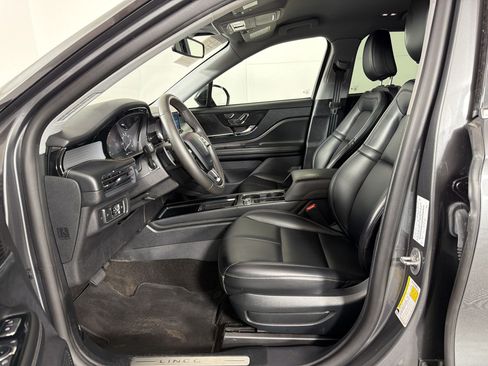 Used 2022 Lincoln Corsair FWD image 5