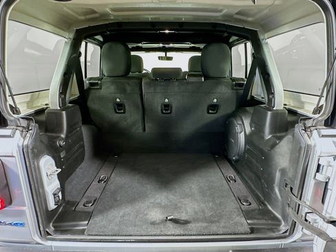 Used 2023 Jeep Wrangler Unlimited Rubicon 4xe w/ Safety Group image 28