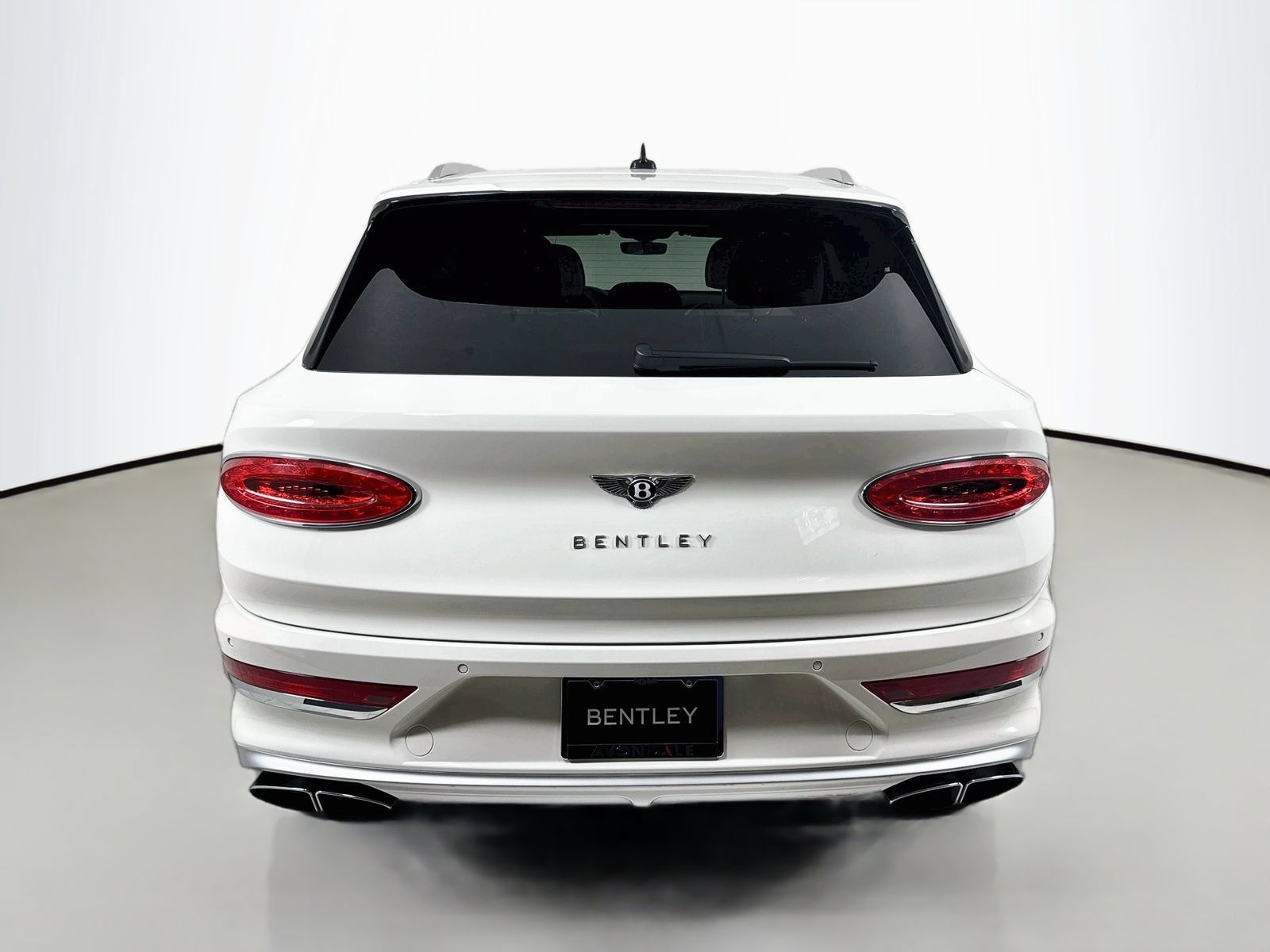 Certified 2023 Bentley Bentayga Extended Wheelbase AWD/4WD image 7