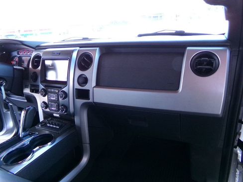 Used 2014 Ford F150 Raptor w/ Equipment Group 801A Luxury image 18