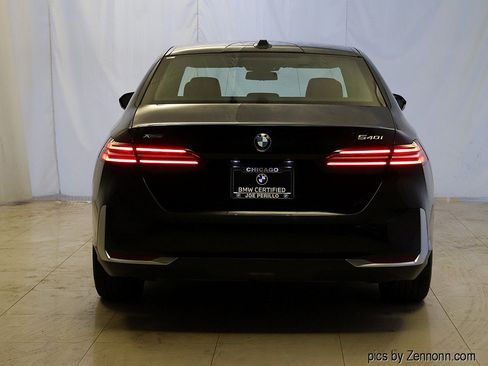 Used 2026 BMW 540i xDrive AWD/4WD image 7