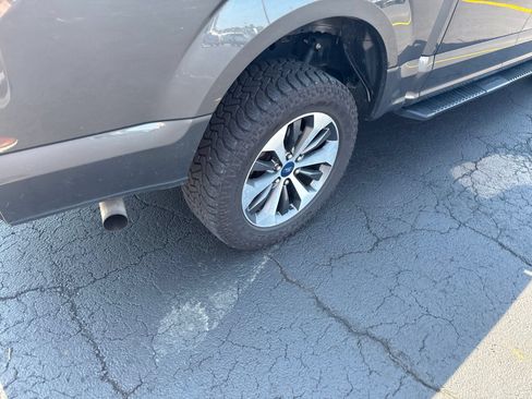 Used 2019 Ford F150 XL w/ Equipment Group 101A Mid AWD/4WD image 13