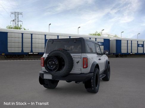 New 2026 Ford Bronco Badlands image 8