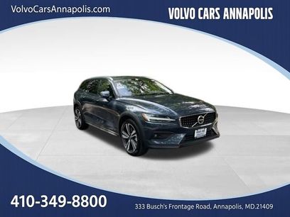 Certified 2025 Volvo V60 B5 Cross Country Plus