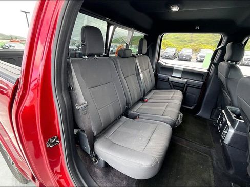 Used 2016 Ford F150 XLT w/ Equipment Group 302A Luxury image 29