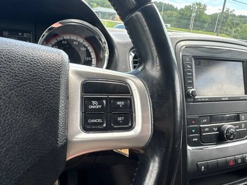 Used 2011 Dodge Durango Crew AWD/4WD image 24