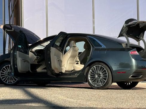 Used 2016 Lincoln MKZ w/ Equipment Group 300A Reserve image 7