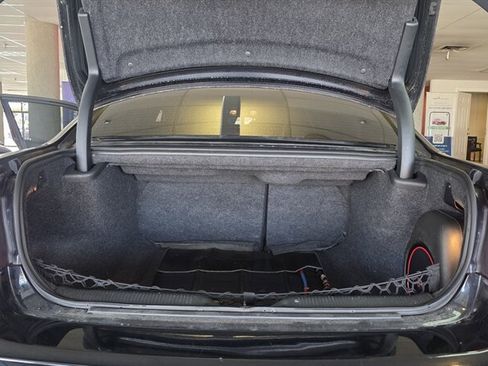 Used 2017 Dodge Charger R/T image 32