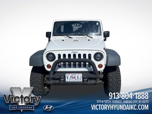 Used 2013 Jeep Wrangler Unlimited Sport AWD/4WD image 8