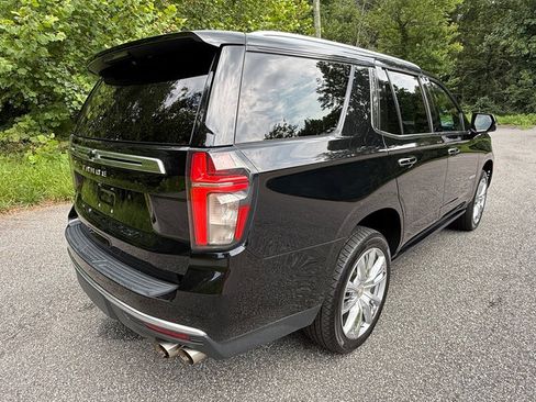 Used 2021 Chevrolet Tahoe High Country w/ Premium Package AWD/4WD image 6