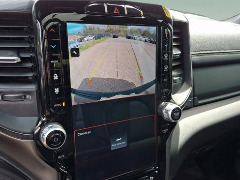 Certified 2023 RAM 1500 Laramie AWD/4WD image 16