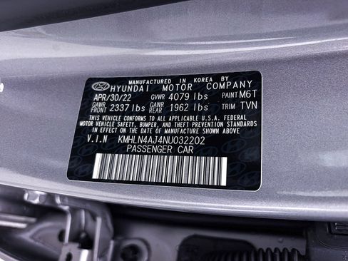 Used 2022 Hyundai Elantra Limited image 41