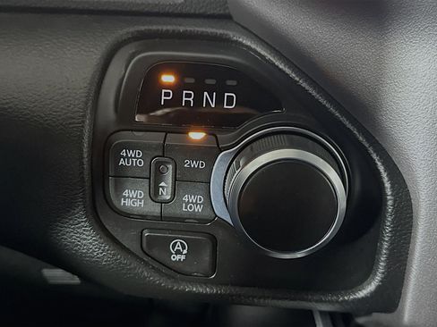 Used 2023 RAM 1500 Big Horn image 23