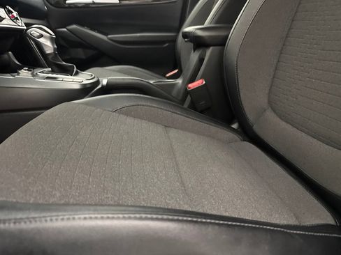 Used 2021 Kia Seltos S FWD image 19