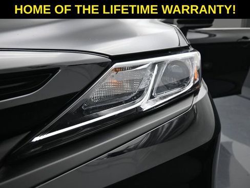 Used 2019 Toyota Camry SE image 50