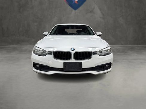 Used 2016 BMW 320i Sedan image 12