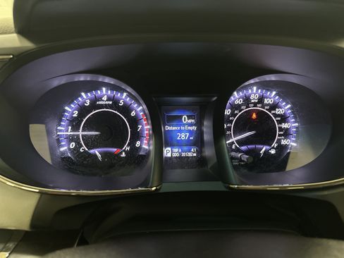Used 2016 Toyota Avalon XLE Premium FWD image 21