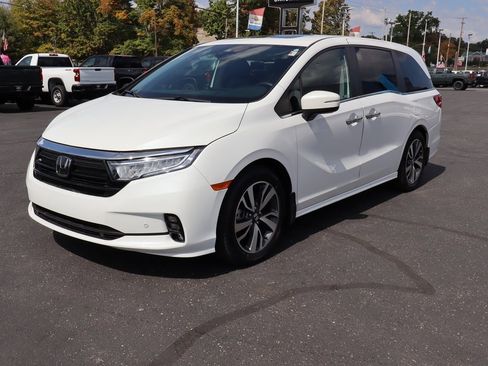 Used 2023 Honda Odyssey Touring image 35