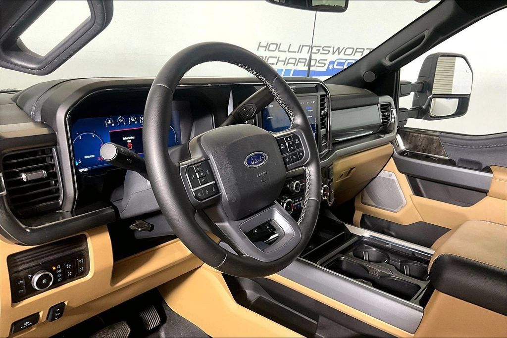 Certified 2025 Ford F250 Lariat w/ FX4 Off-Road Package AWD/4WD image 10