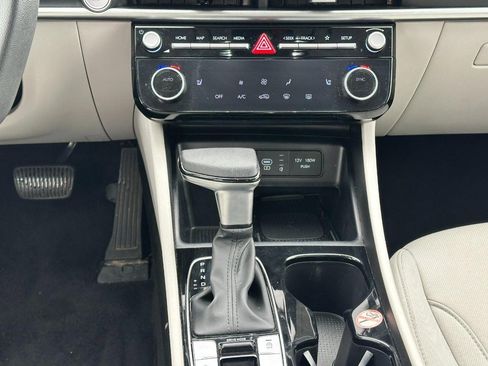 Used 2025 Hyundai Tucson SEL image 14