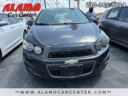 Used 2015 Chevrolet Sonic LT image 8