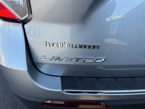 Used 2024 Ford Explorer Limited image 11