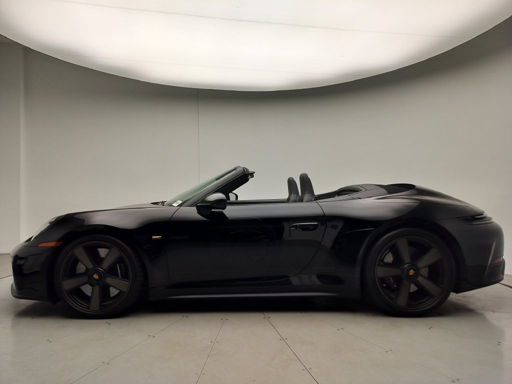 Certified 2026 Porsche 911 Carrera GTS RWD image 2