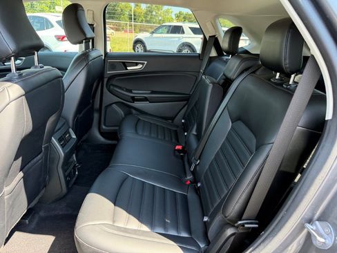 Certified 2023 Ford Edge SEL w/ Convenience Package AWD/4WD image 17