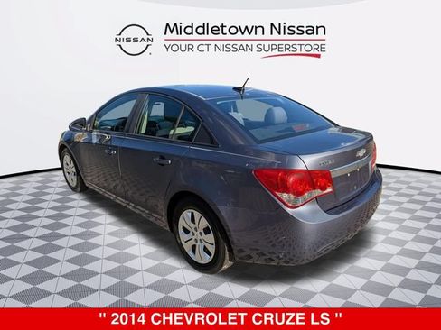 Used 2014 Chevrolet Cruze LS FWD image 5