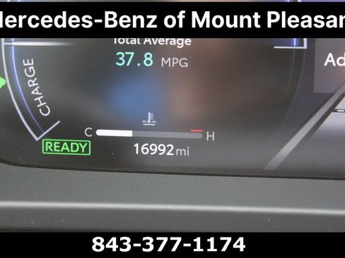 Used 2023 Toyota Crown Limited image 29