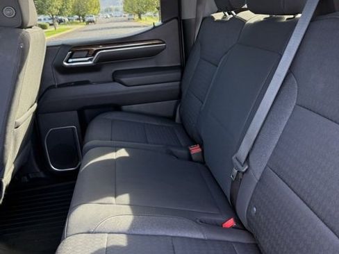 Used 2022 GMC Sierra 1500 SLE image 33