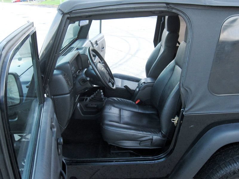 Used 2004 Jeep Wrangler X w/ Wheel Plus Group AWD/4WD image 17