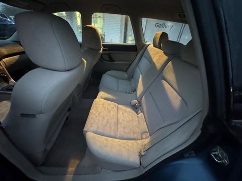 Used 2007 Subaru Outback 2.5i image 13