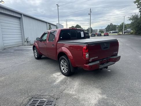 Used 2020 Nissan Frontier SV AWD/4WD image 7