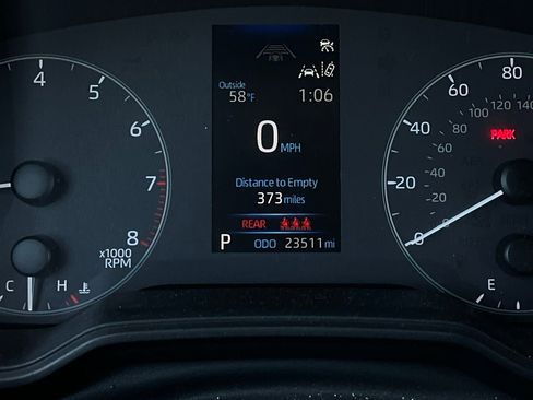 Used 2025 Toyota Corolla LE image 34