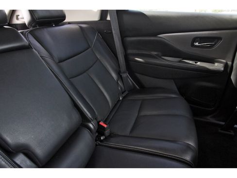 Used 2019 Nissan Murano SL FWD image 15