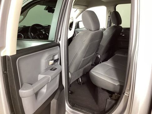 Used 2024 RAM 1500 Classic SLT AWD/4WD image 22