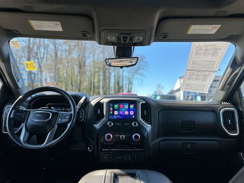 Used 2022 GMC Sierra 2500 Denali w/ Denali Ultimate Package AWD/4WD image 9