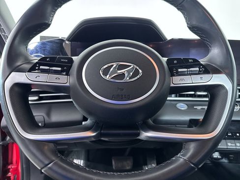 Used 2023 Hyundai Elantra SEL w/ Convenience Package image 21