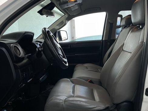 Used 2019 Toyota Tundra SR image 17