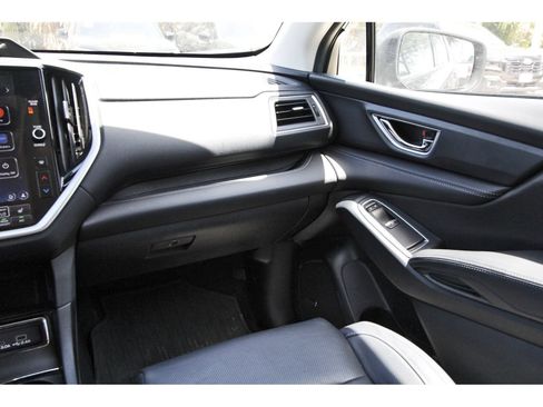 Used 2023 Subaru Ascent Limited w/ Technology Package AWD/4WD image 10