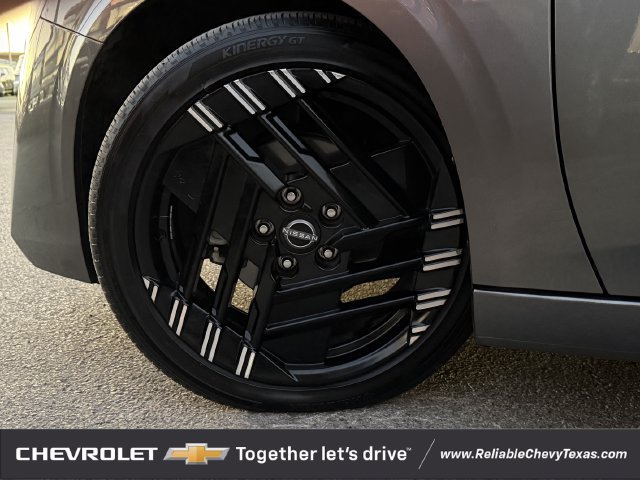 Used 2026 Nissan Sentra SR w/ Floor Mat Package FWD image 11