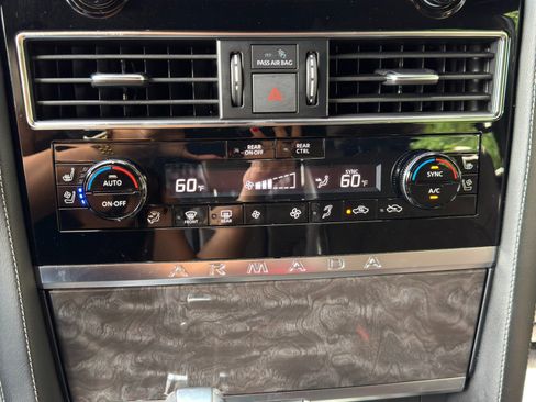 Used 2022 Nissan Armada Platinum RWD image 29