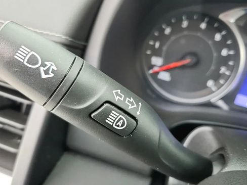 Used 2023 GMC Terrain SLT image 27